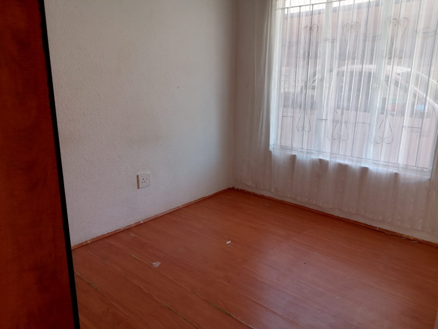 To Let 3 Bedroom Property for Rent in Tlhabane West North West